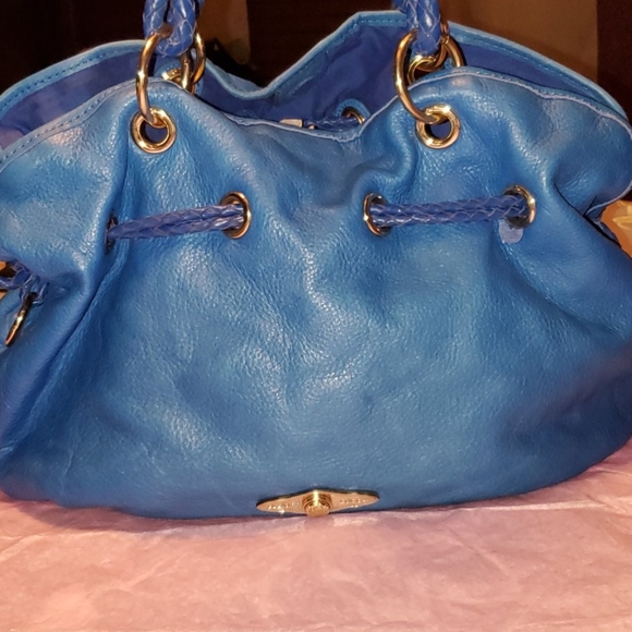 Elliott Lucca - Picture 1 of 3